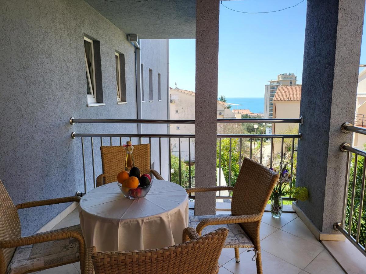 Apartment Rachel Петровац Экстерьер фото