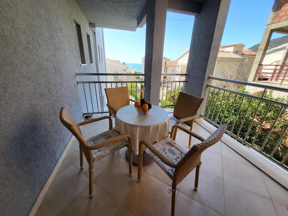 Apartment Rachel Петровац Экстерьер фото